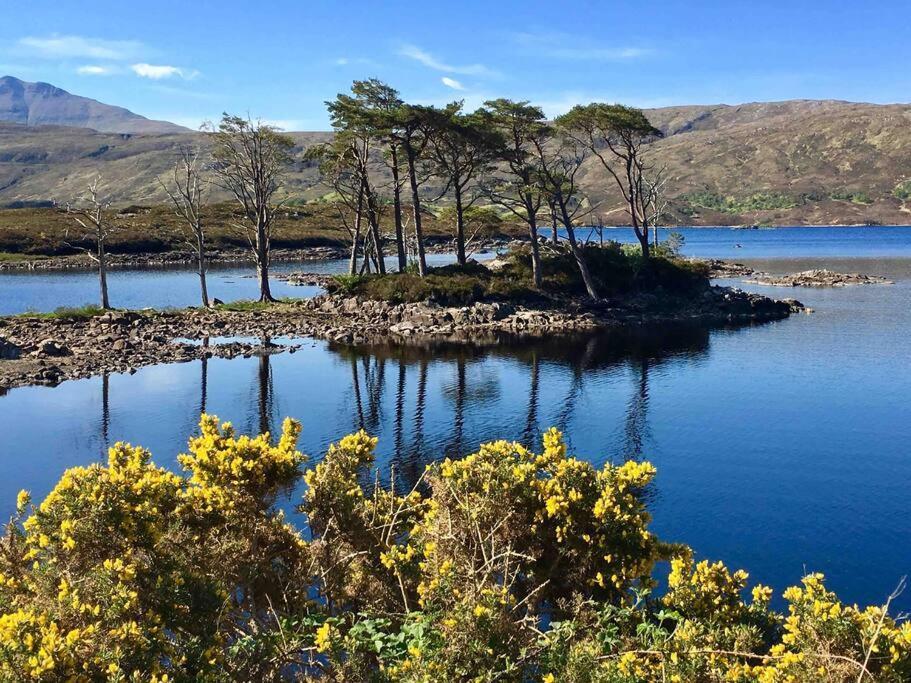Beautiful Cottage In A Wonderful Highland Setting Drumbeg Kültér fotó