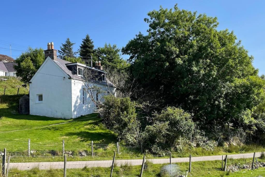 Beautiful Cottage In A Wonderful Highland Setting Drumbeg Kültér fotó